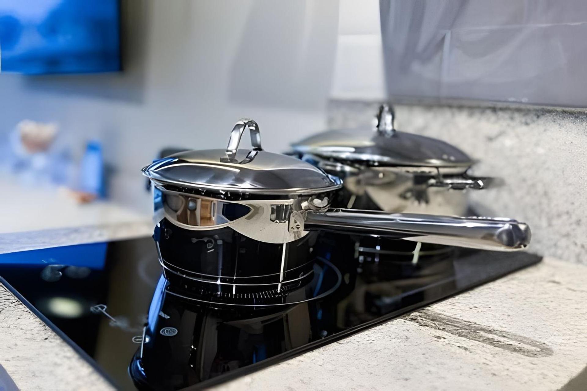 Apartamento Apto 805 Completo Em Moema | A/c, Wi-fi E Jacuzzi.